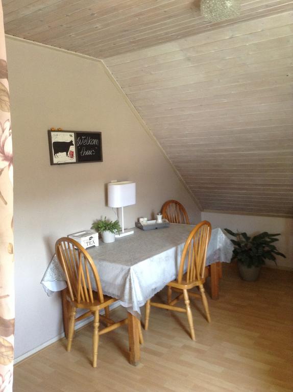 Bed En Boterham Hoeve Boord Ven Bed & Breakfast Еерсел Екстериор снимка